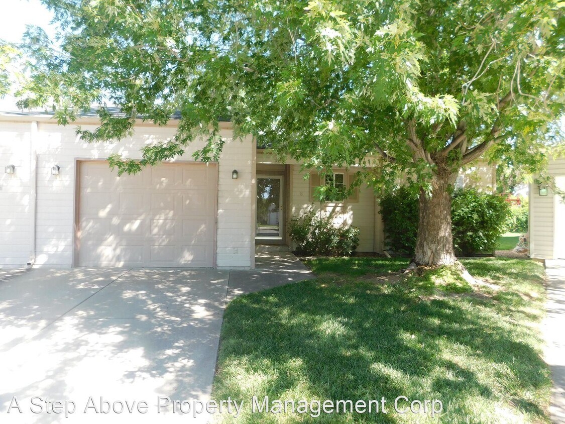 Foto principal - 2 br, 2 bath House - 8 Bordeaux Court