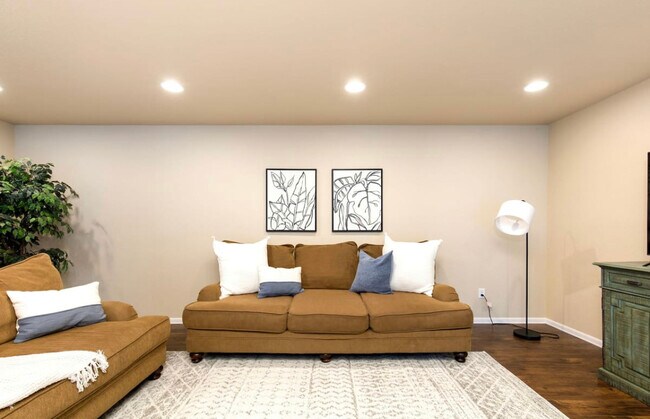 Foto del edificio - 2720 2nd Ave N