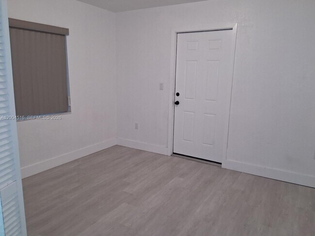 Foto del edificio - 18330 SW 102nd Pl