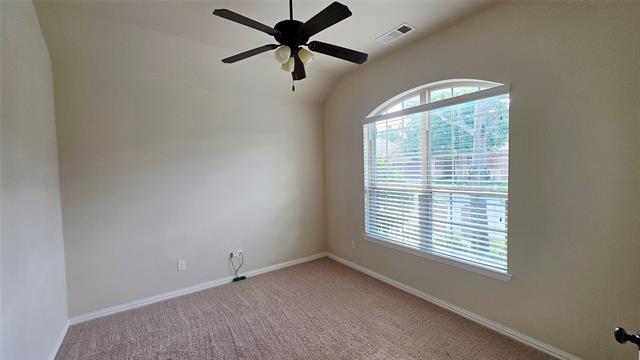 Foto del edificio - 5594 Linhurst Ct