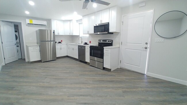 Interior Photo - Villa Granada