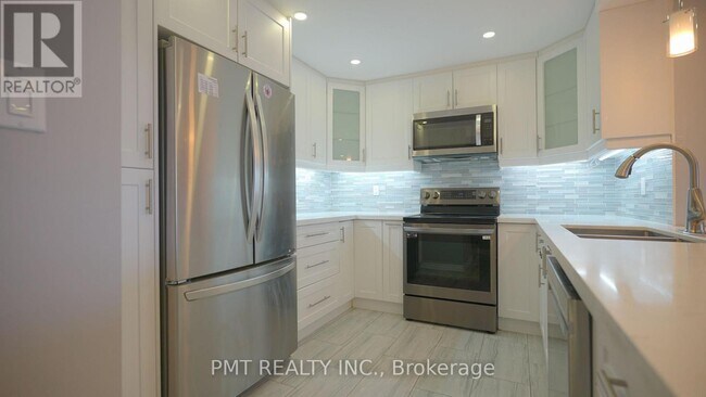 Building Photo - 88 Corporate Dr