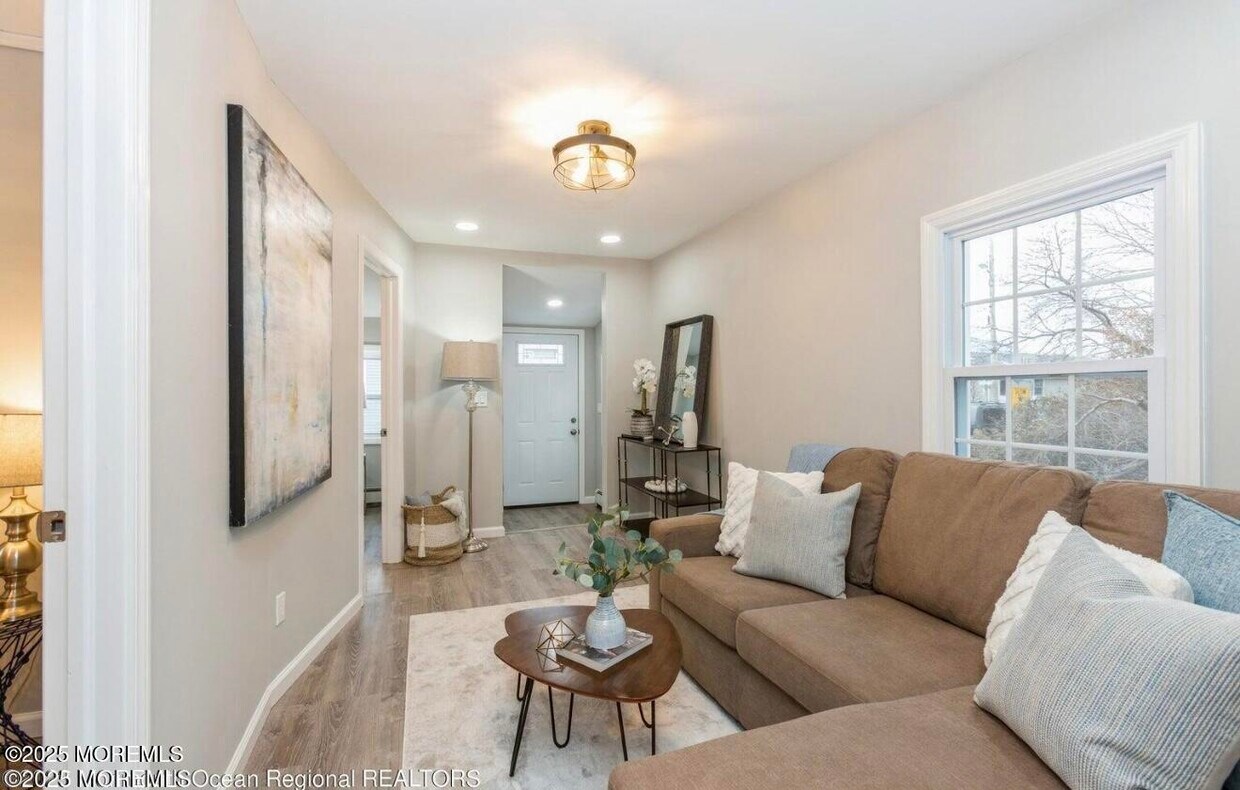 Foto principal - 184 S Park Ave