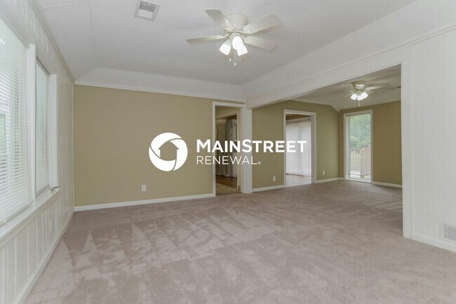 Foto del edificio - 3 Bedroom Pet-Friendly Home in Kansas City...