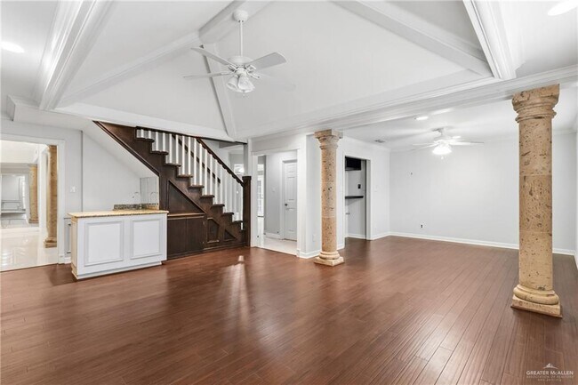 Foto del edificio - 20 Yucca Ave