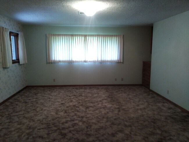 Foto del edificio - 1892 LA-27