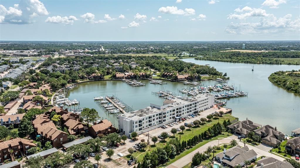 793 Davis Rd Unit 211, League City, TX 77573 Condo for Rent in League