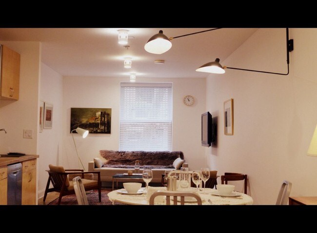 Foto del edificio - 22 W 123rd St