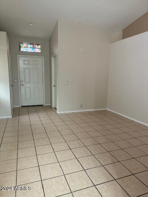 Building Photo - 8354 W Monte Vista Rd