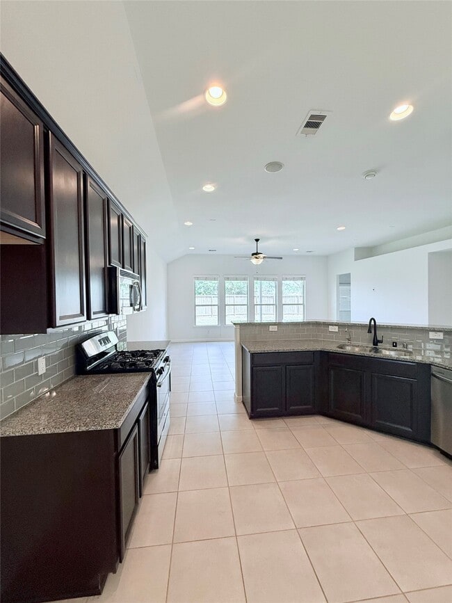 Building Photo - 4031 Addison Ranch Ln