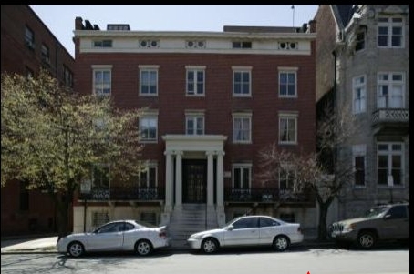 Building Photo - 107 W Monument St