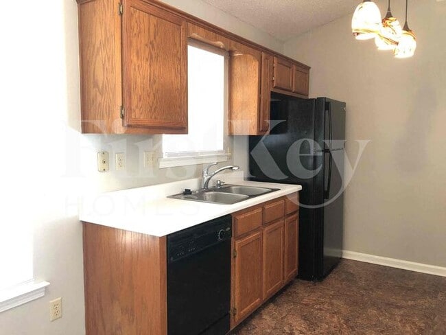 Foto del edificio - 5923 Willow Springs Dr