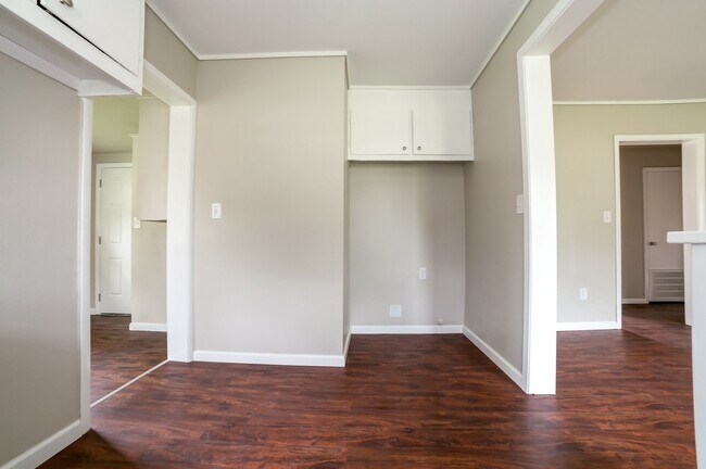 Foto del edificio - 1733 E Marshall St