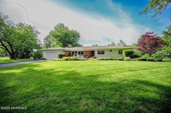 Building Photo - 117 Elm Ln