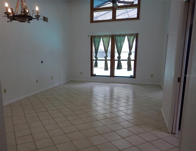 Foto del edificio - 1821 SW 80th Dr