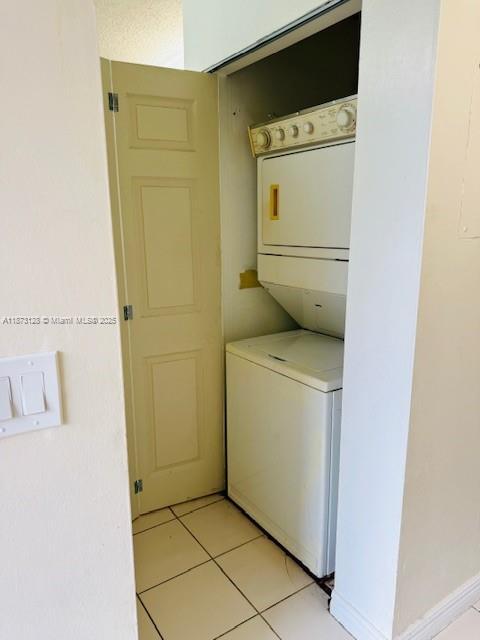 Foto del edificio - 10173 Twin Lakes Dr