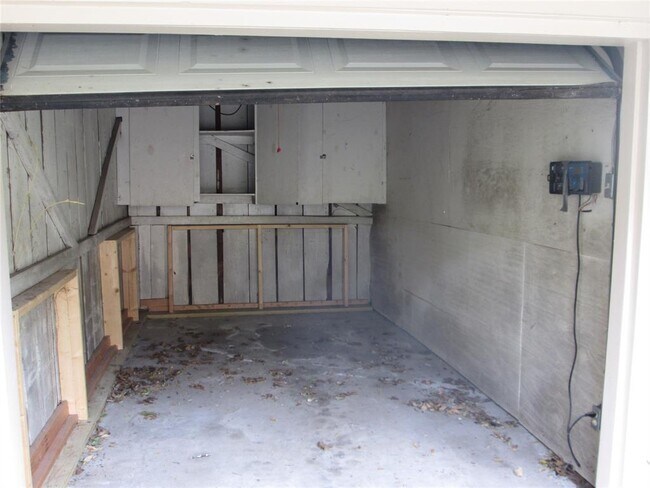 Building Photo - 3922 Hawthorne Ave