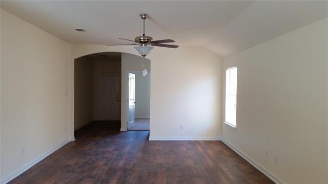 Foto del edificio - 4818 Nuevo Laredo Ct