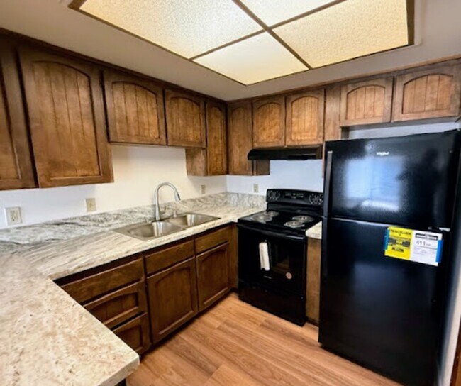 Foto del edificio - 1524 North Ct