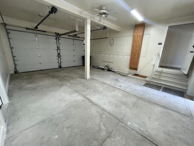 Building Photo - 30 Allandale St