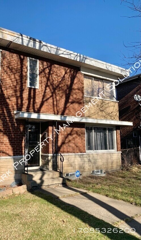 Foto principal - South Deering - 3 Bedroom, 2.5 Bath