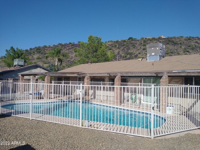 Foto del edificio - 13802 N 17th Ave