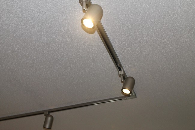 Building Photo - 5442 Pine Top Cir