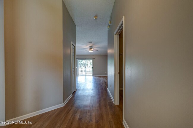Foto del edificio - 3174 White Heron Trail