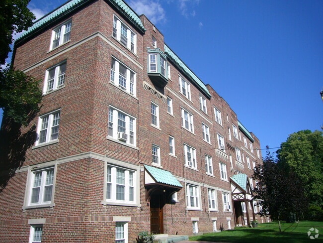 Building Photo - 77 Prospect St