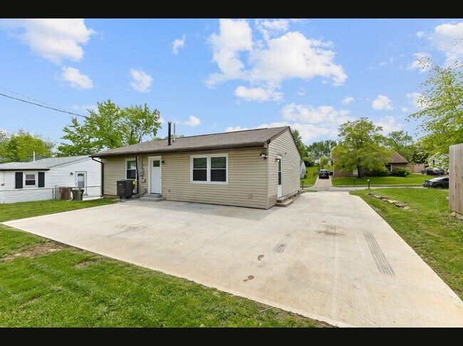 Photo - 3782 Feather Ln House