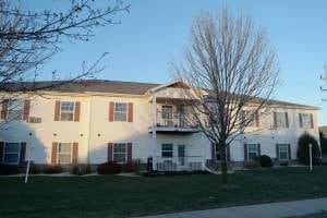 Primary Photo - 1047 Primrose Ln