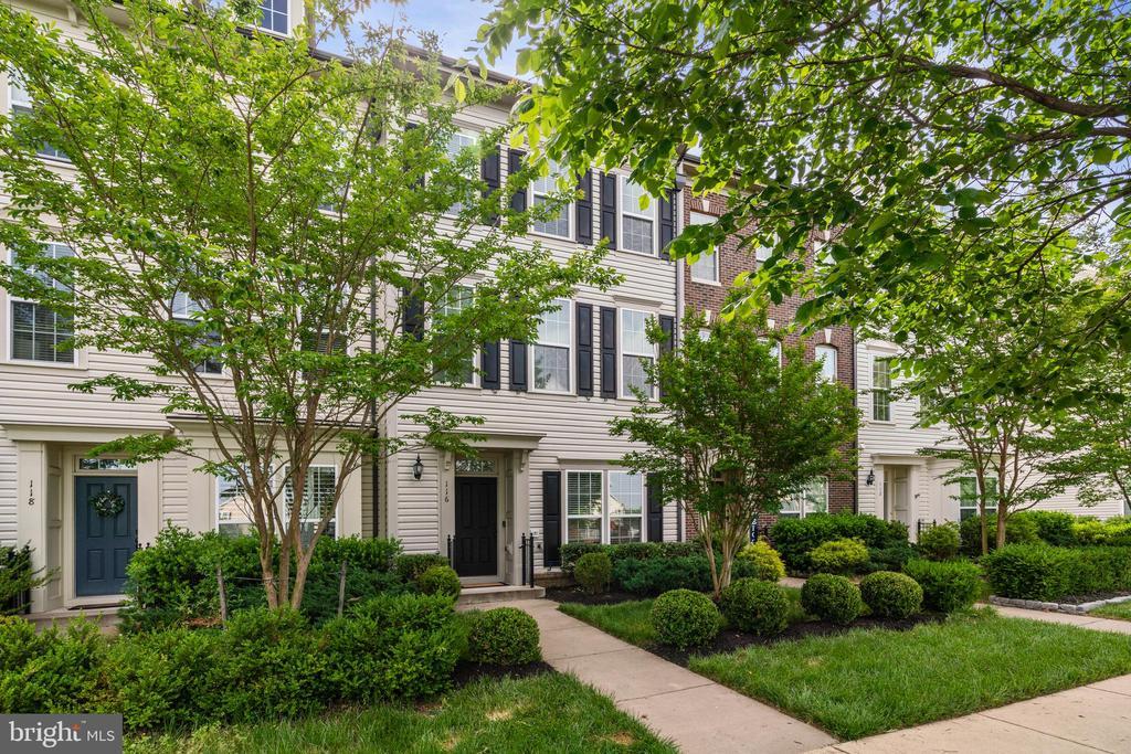 Foto principal - 116 Apricot St
