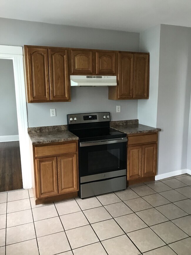 Kitchen - 296 Federal St