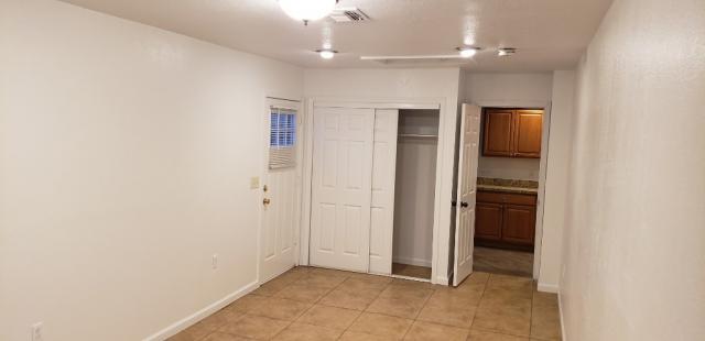 Building Photo - 4 bedroom in PHOENIX AZ 85017