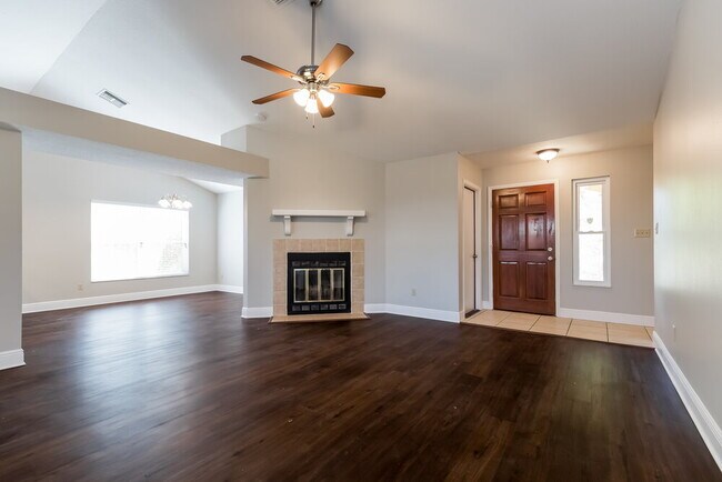 Building Photo - 1003 Ragsdale Rd