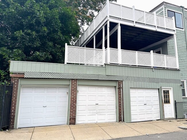 Foto del edificio - 633 Dorchester Ave