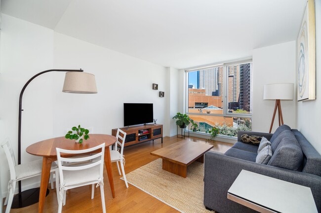 Photo - 200 Chambers St Apartment