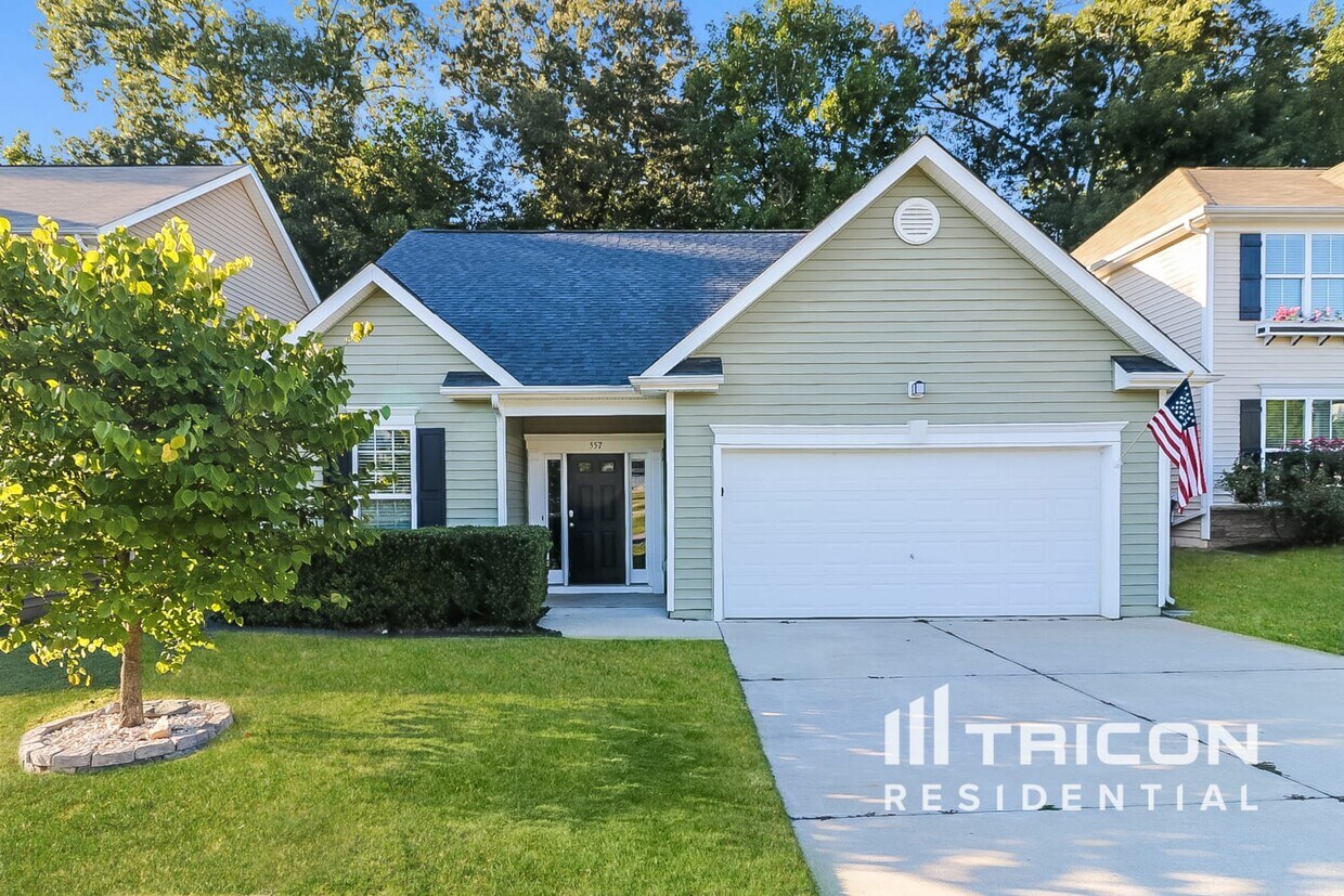 Foto principal - 557 McCarthy Dr