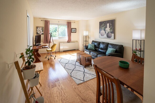 Foto del edificio - Exceptional Location & Amenities Short-ter...