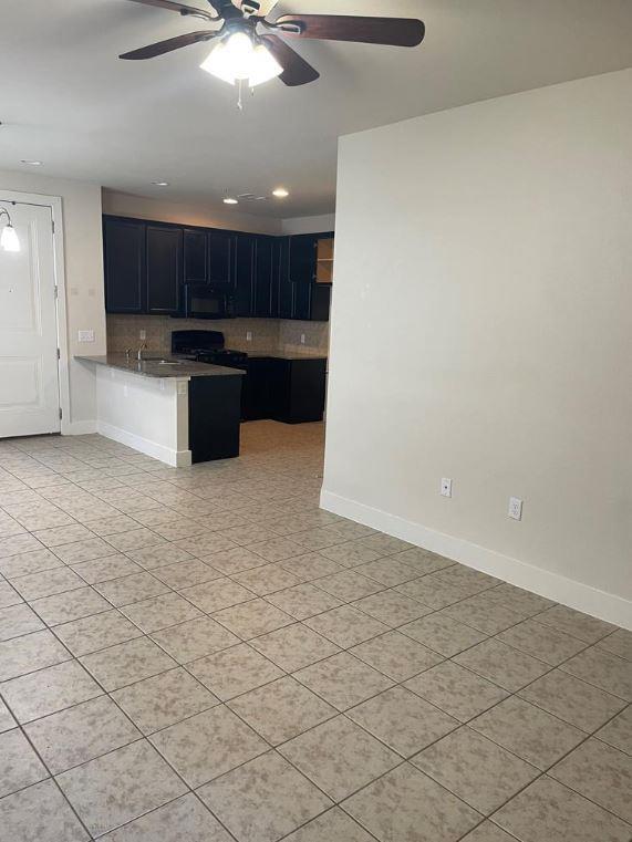 Foto del edificio - 2212 Creekside Ln