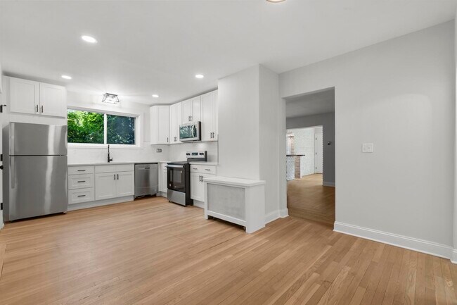 Foto del edificio - 1070 Whitney Ave