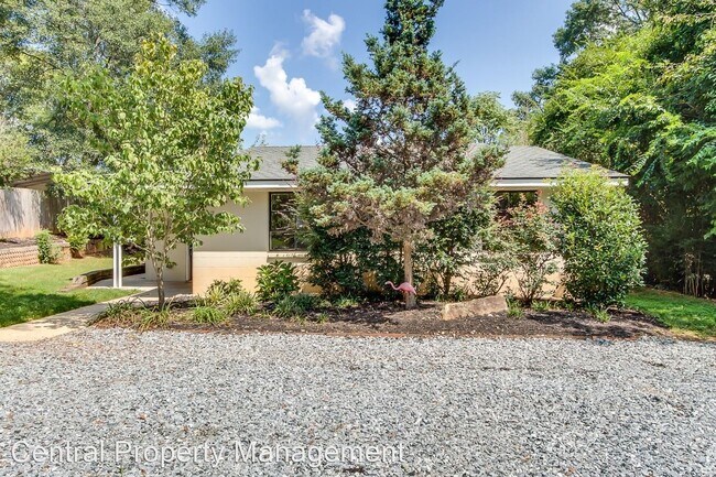 Building Photo - 3 br, 2 bath House - 27 Balsam Drive