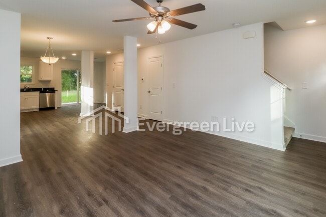 Foto del edificio - 147 Arizona Pl NW