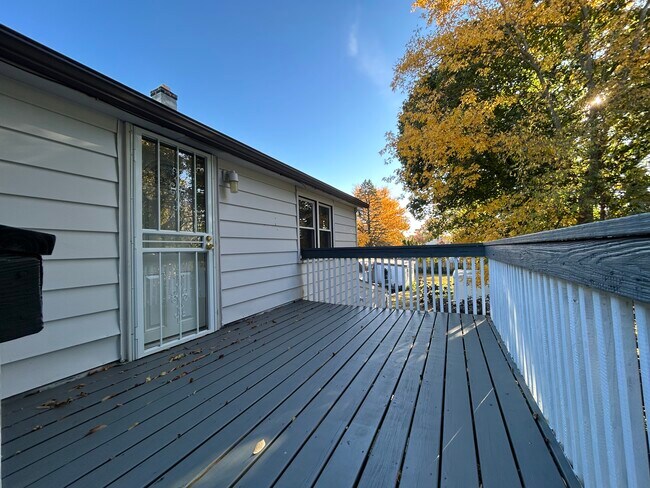 Foto del edificio - 720 W Brookhaven Rd