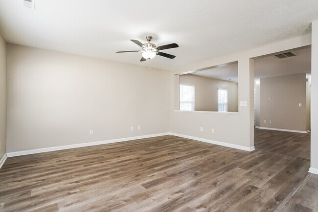 Foto del edificio - 8143 Cohosh Ct