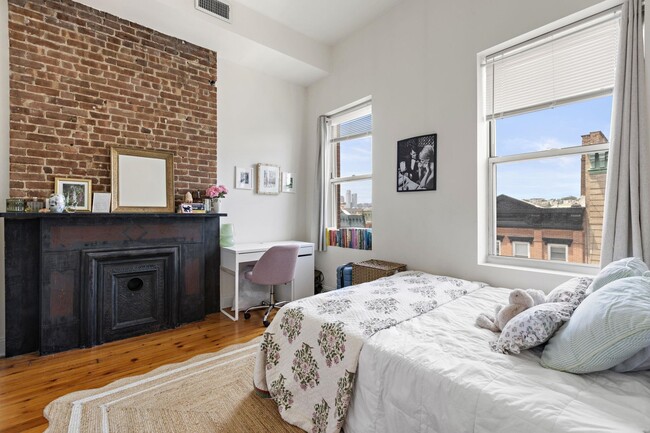 Foto del edificio - 709 Willow Ave