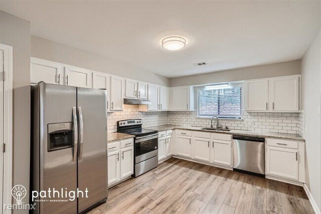 Building Photo - 4 br, 2 bath House - 203 Newport Road UNIT