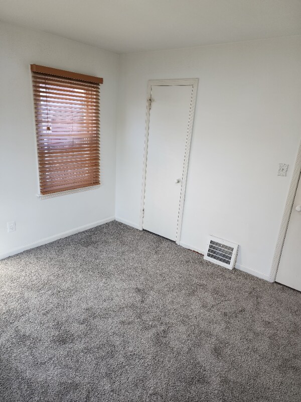 Foto del edificio - 1530 Nightingale St