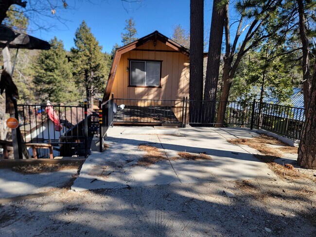 Foto del edificio - CABIN ARROWBEAR FURNISHED OR NOT