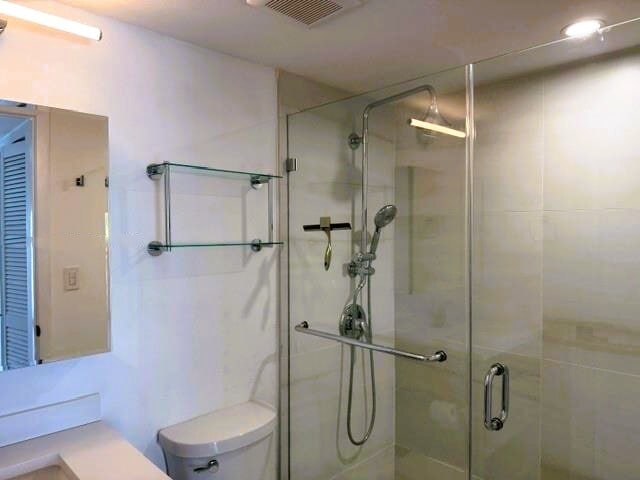Building Photo - 540 Brickell Key Dr